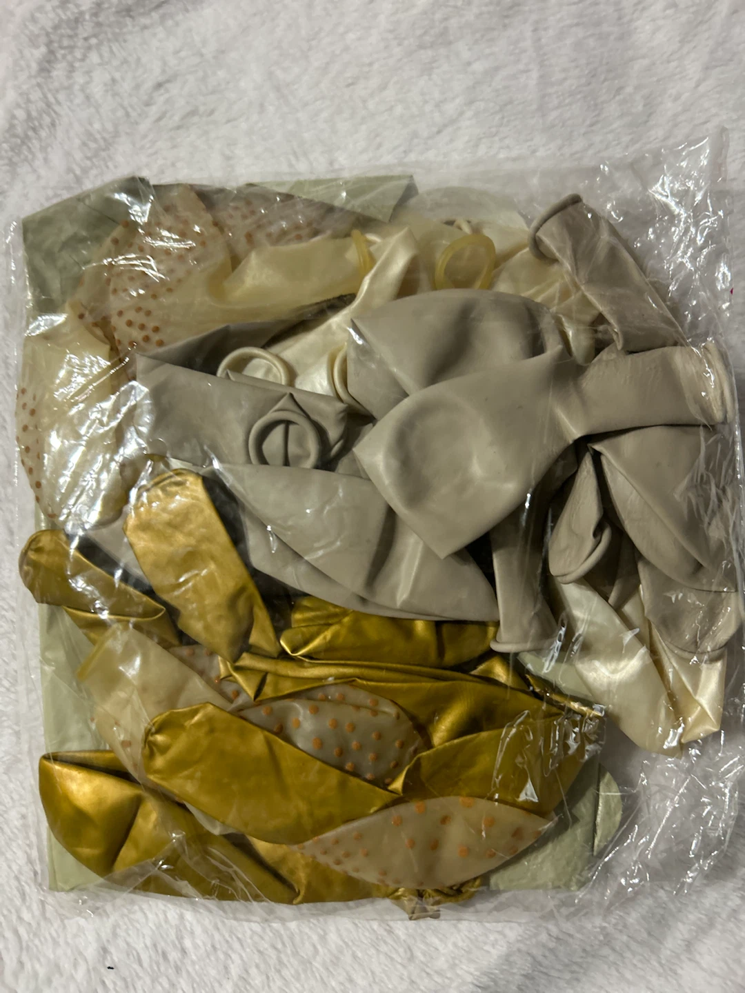 New-Gold and Beige Birthday Balloon Decoration Set - photo 3