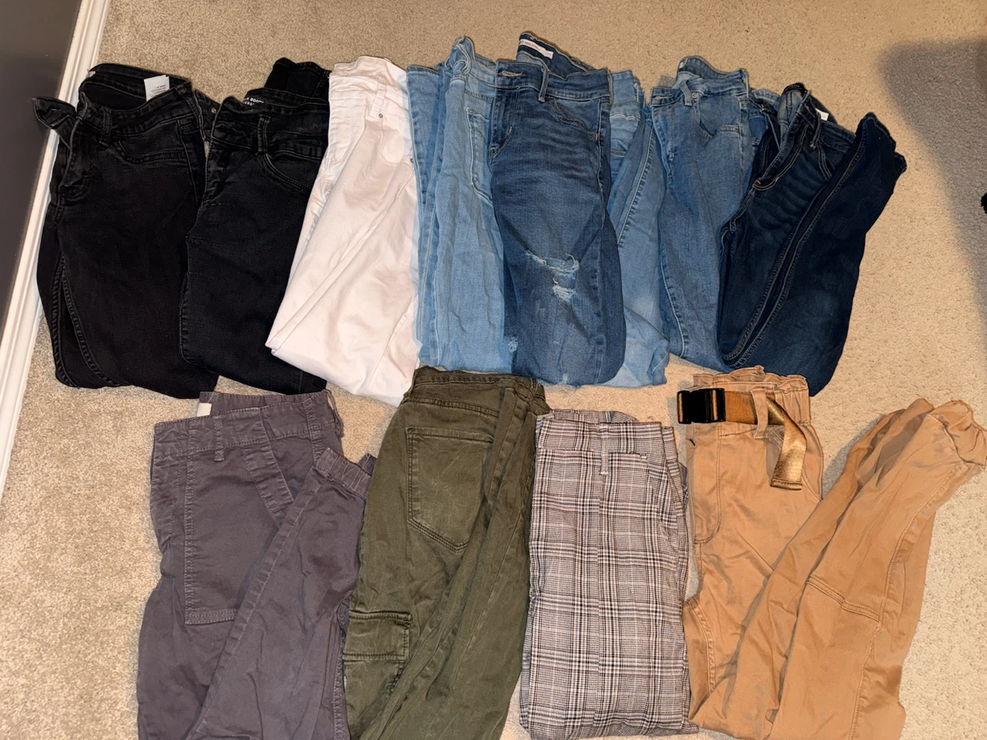 Assorted Women's Pants and Jeans Bundle