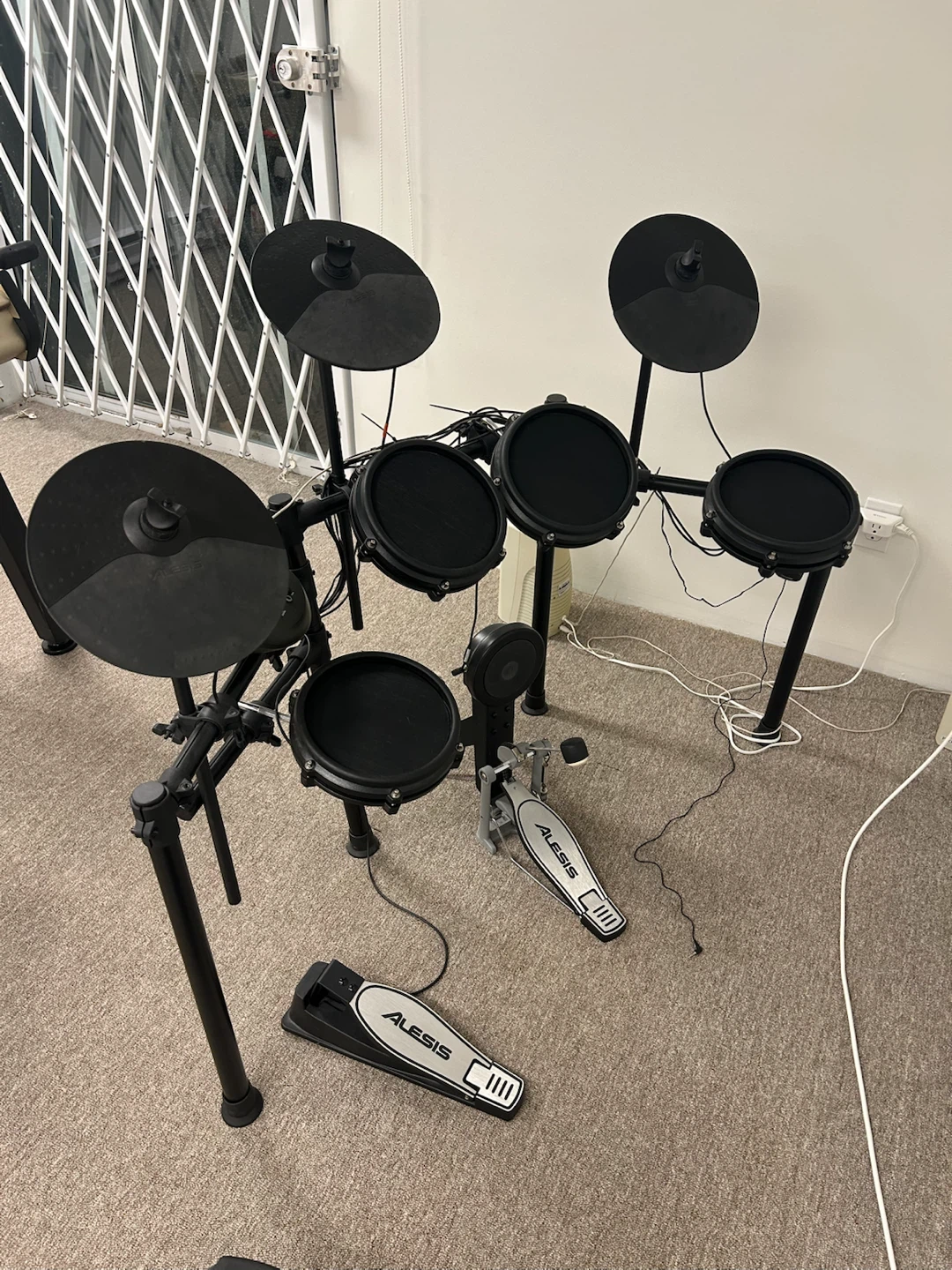 Alesis Nitro Electronic Drum Kit