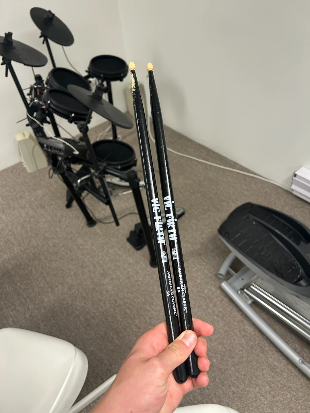 Alesis Nitro Electronic Drum Kit - photo 4