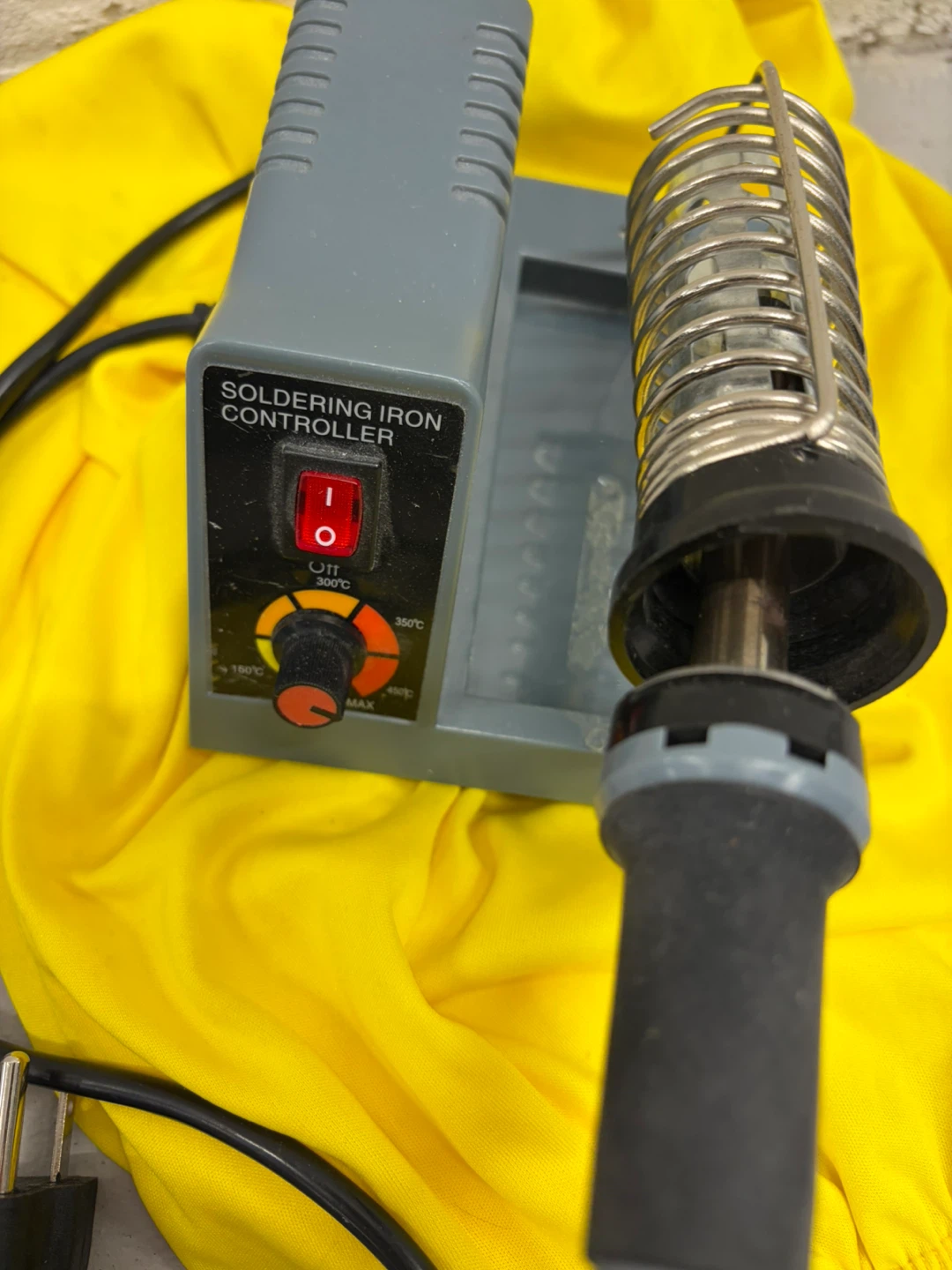 Soldering Iron with Temperature Controller - photo 5