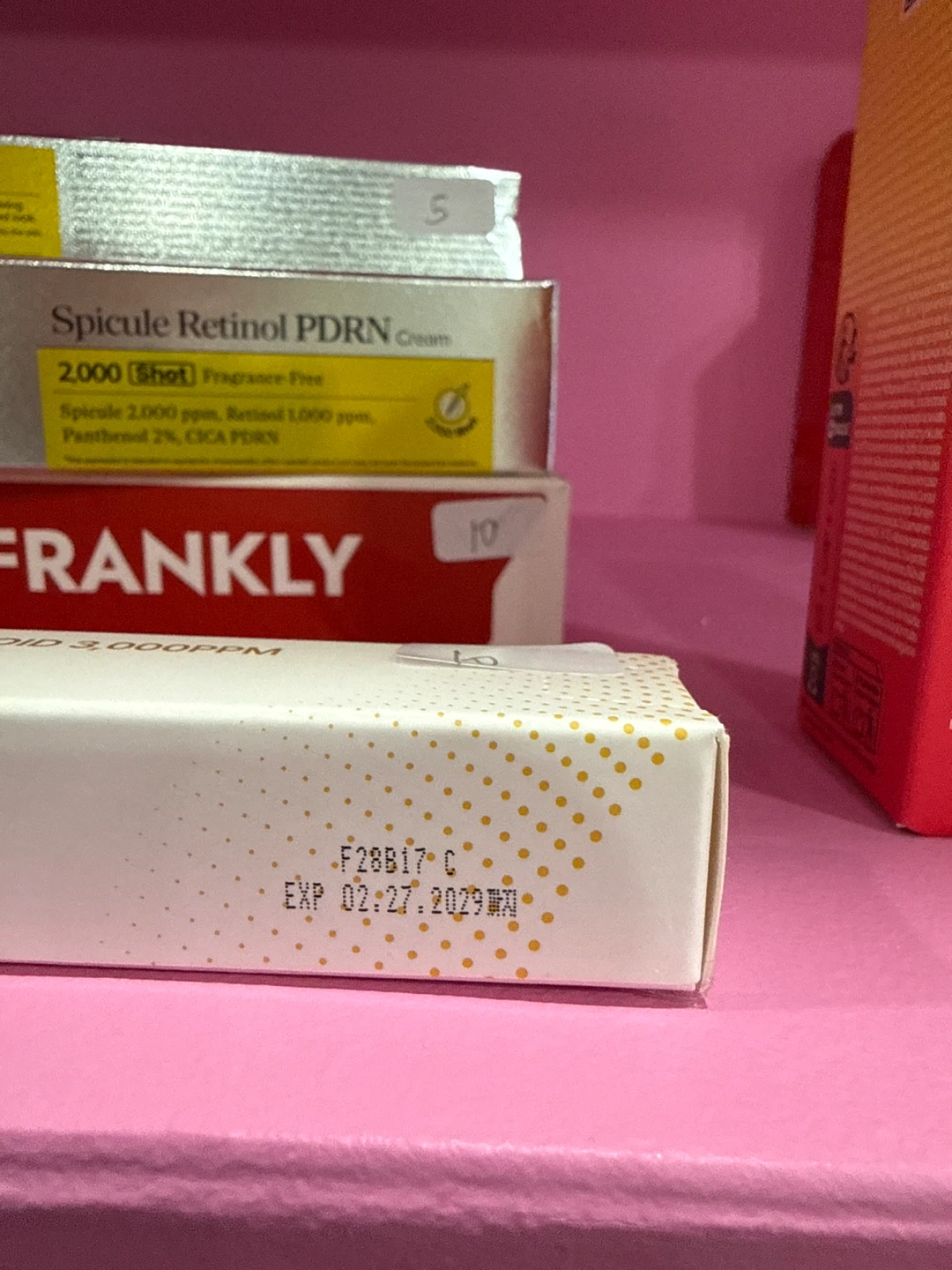 Retinol - photo 3