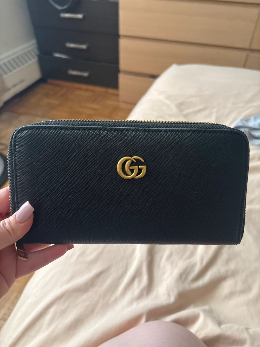 Gucci GG Marmont Black Zip Around Wallet