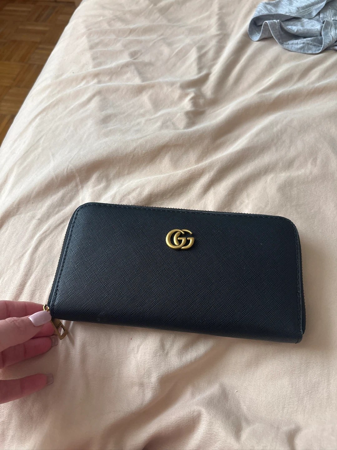 Gucci GG Marmont Black Zip Around Wallet - photo 2