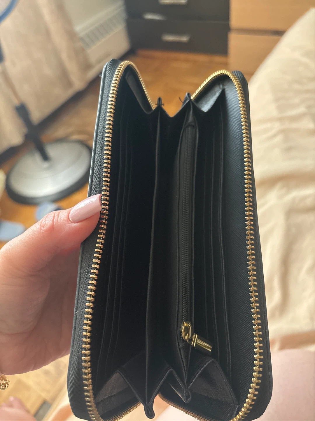 Gucci GG Marmont Black Zip Around Wallet - photo 5