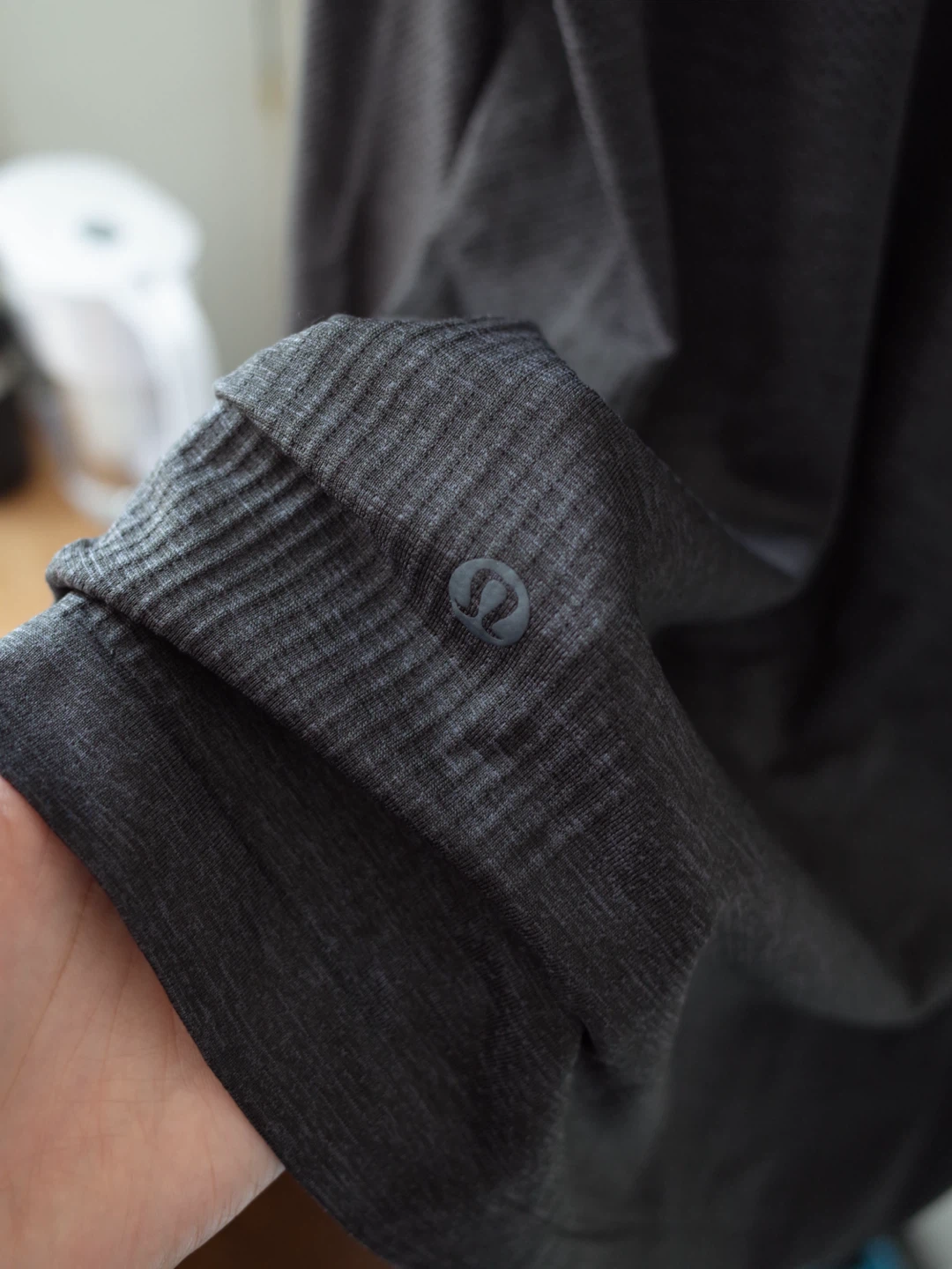 Lululemon Metal Vent Half Zip (S) 128$ - photo 3