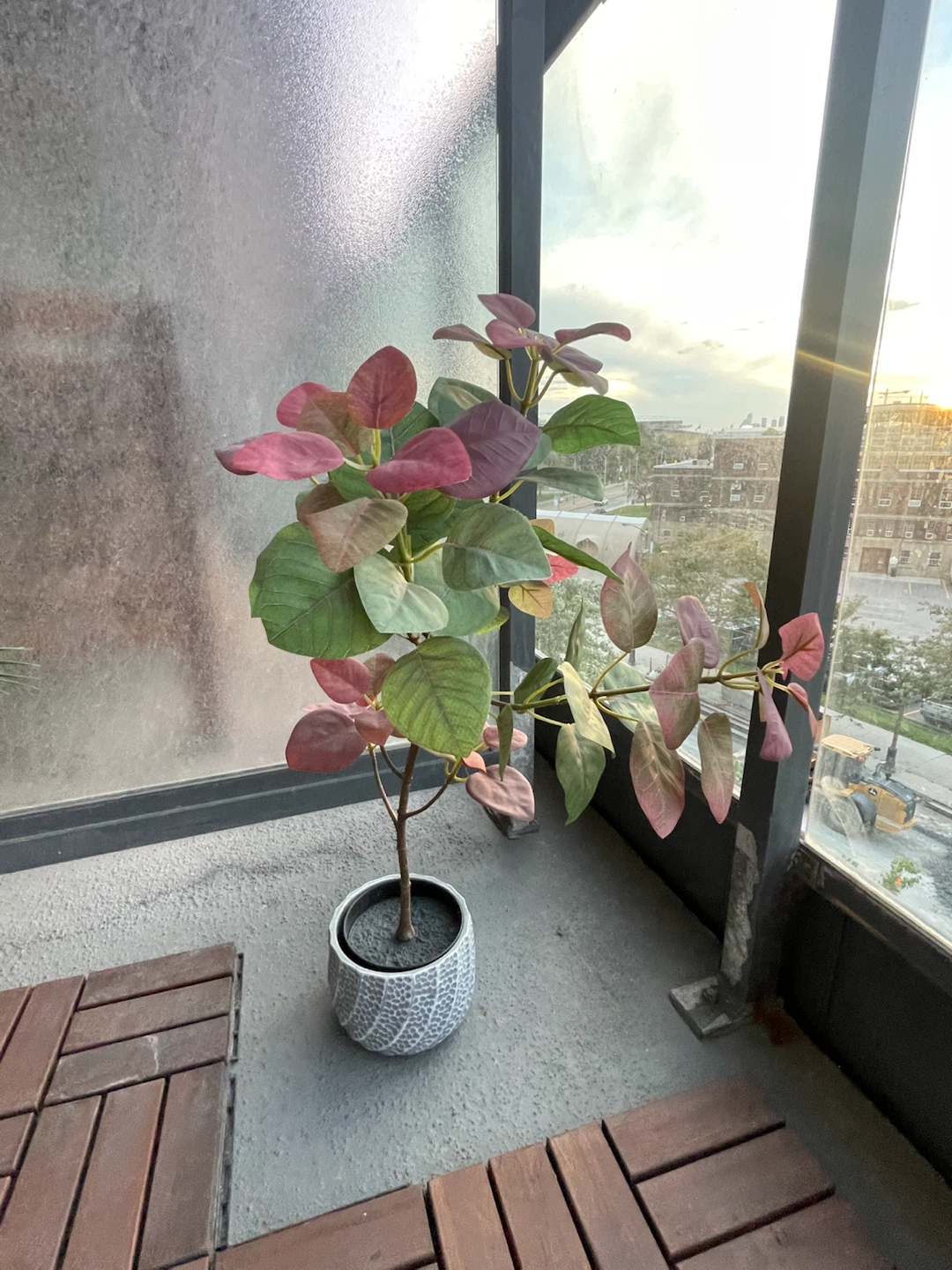 Two artificial potted plants for balcony or patio - photo 3