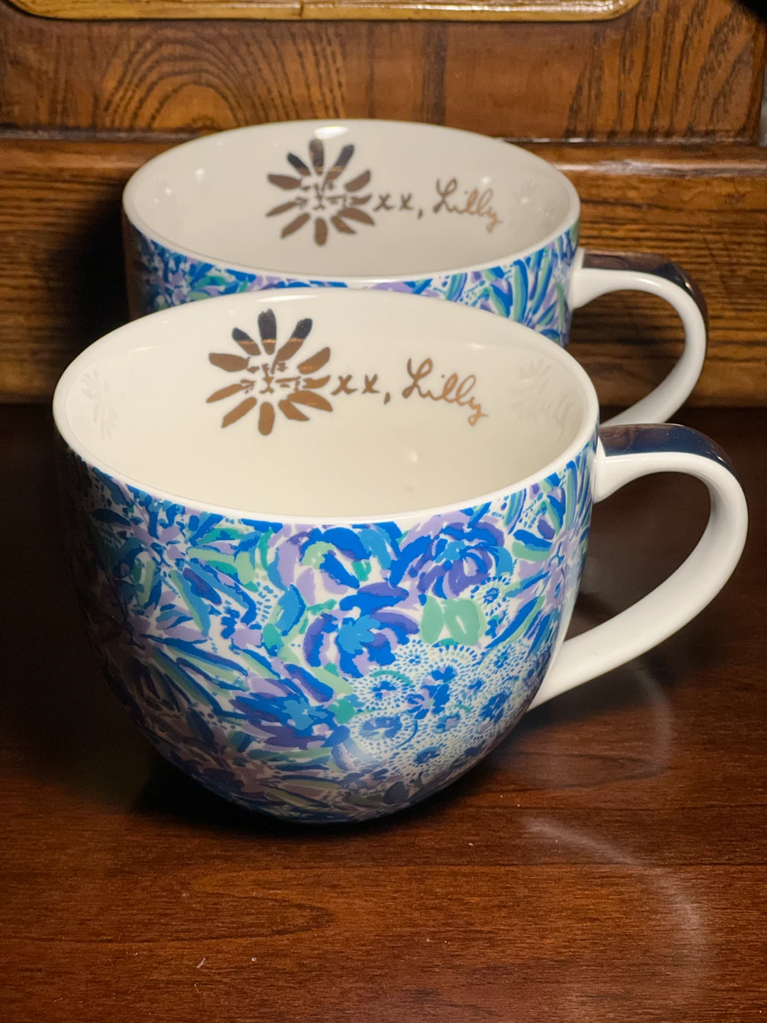 Lilly Pulitzer Ceramic Coffee Mugs Blue Floral & Gold Handles 🏈