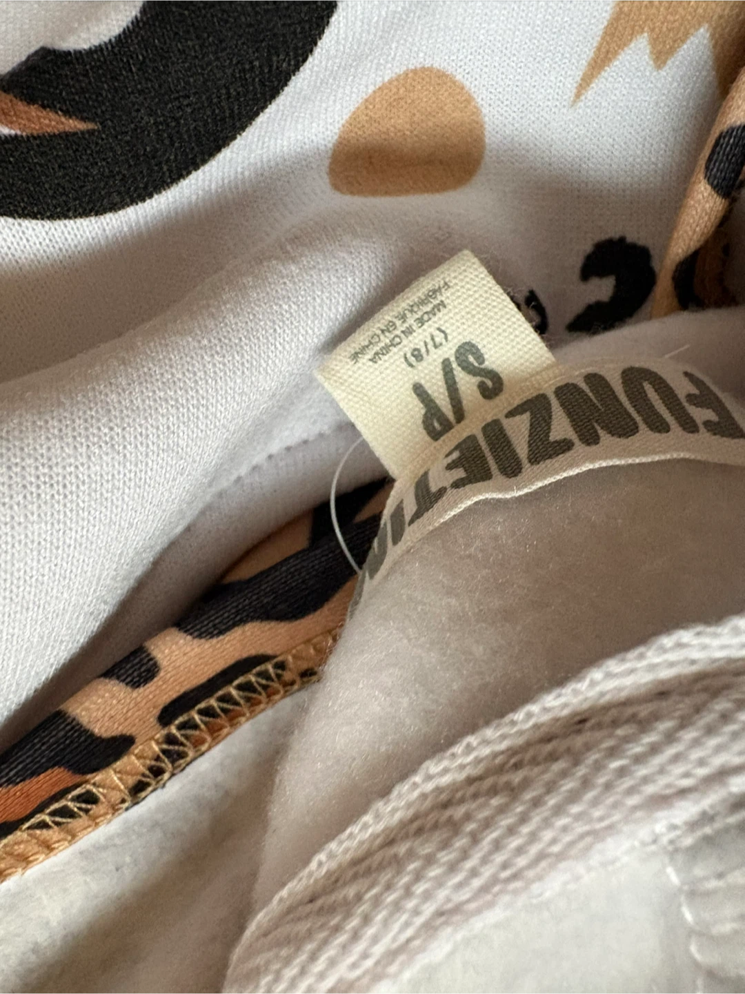 🏈 Funzietime Leopard Print Hoodie S (7-8) - photo 4
