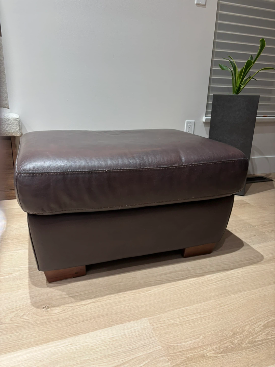 Dark brown ottoman