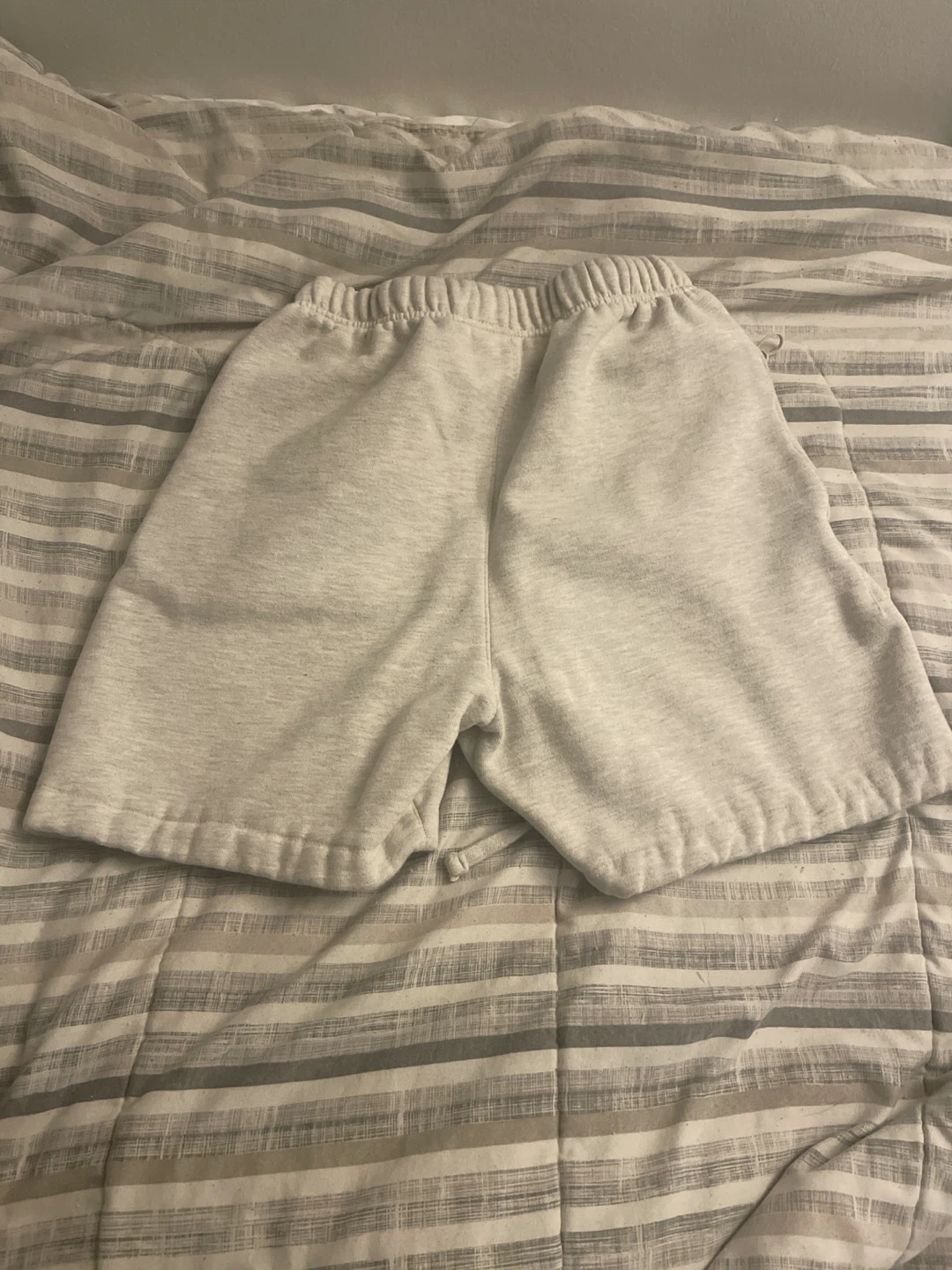 Essentials FOG shorts size xs - photo 4