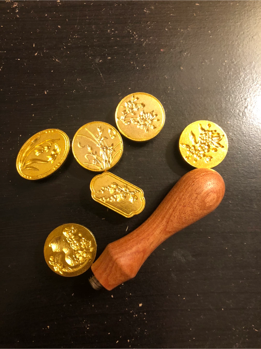 🏈Wax Seal Stamp Set with 6 Floral Heads