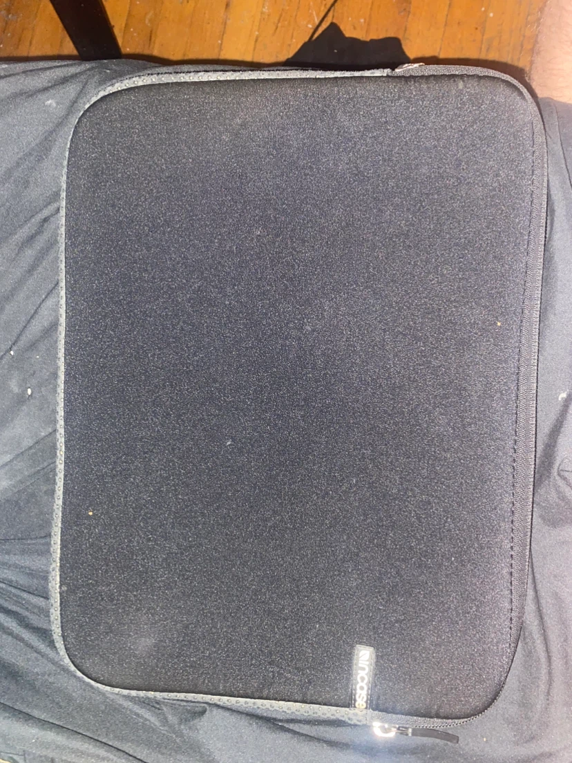 Incase Laptop Sleeve Black