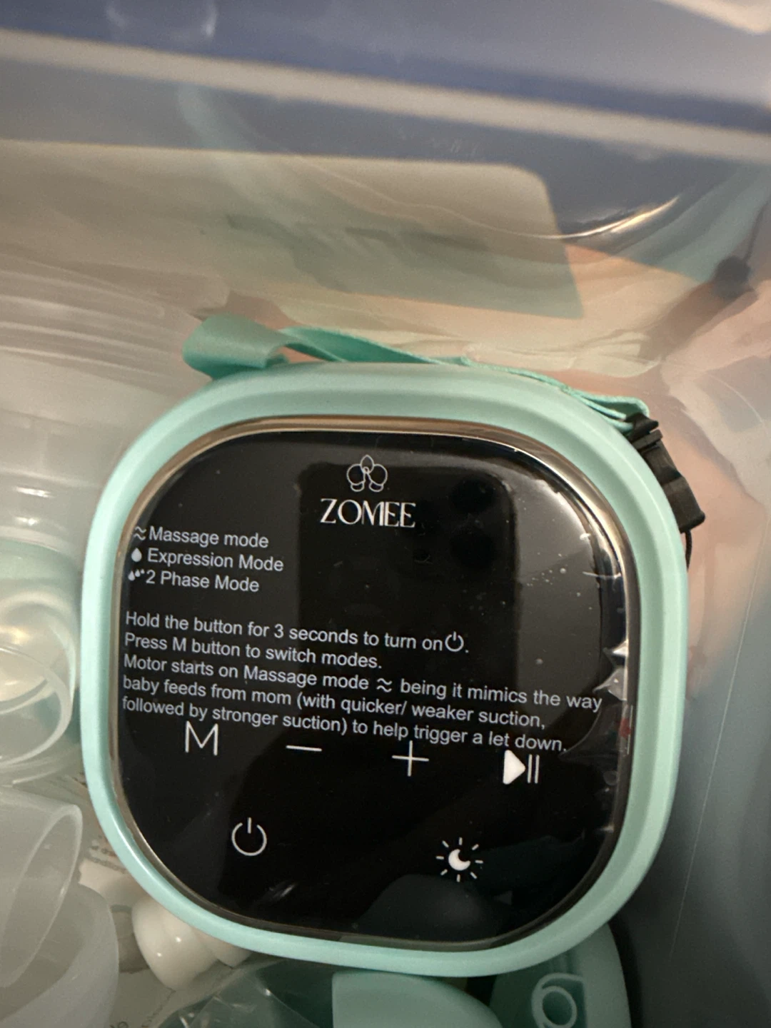 Zomee Electric Breast Pump with Accessories - photo 2