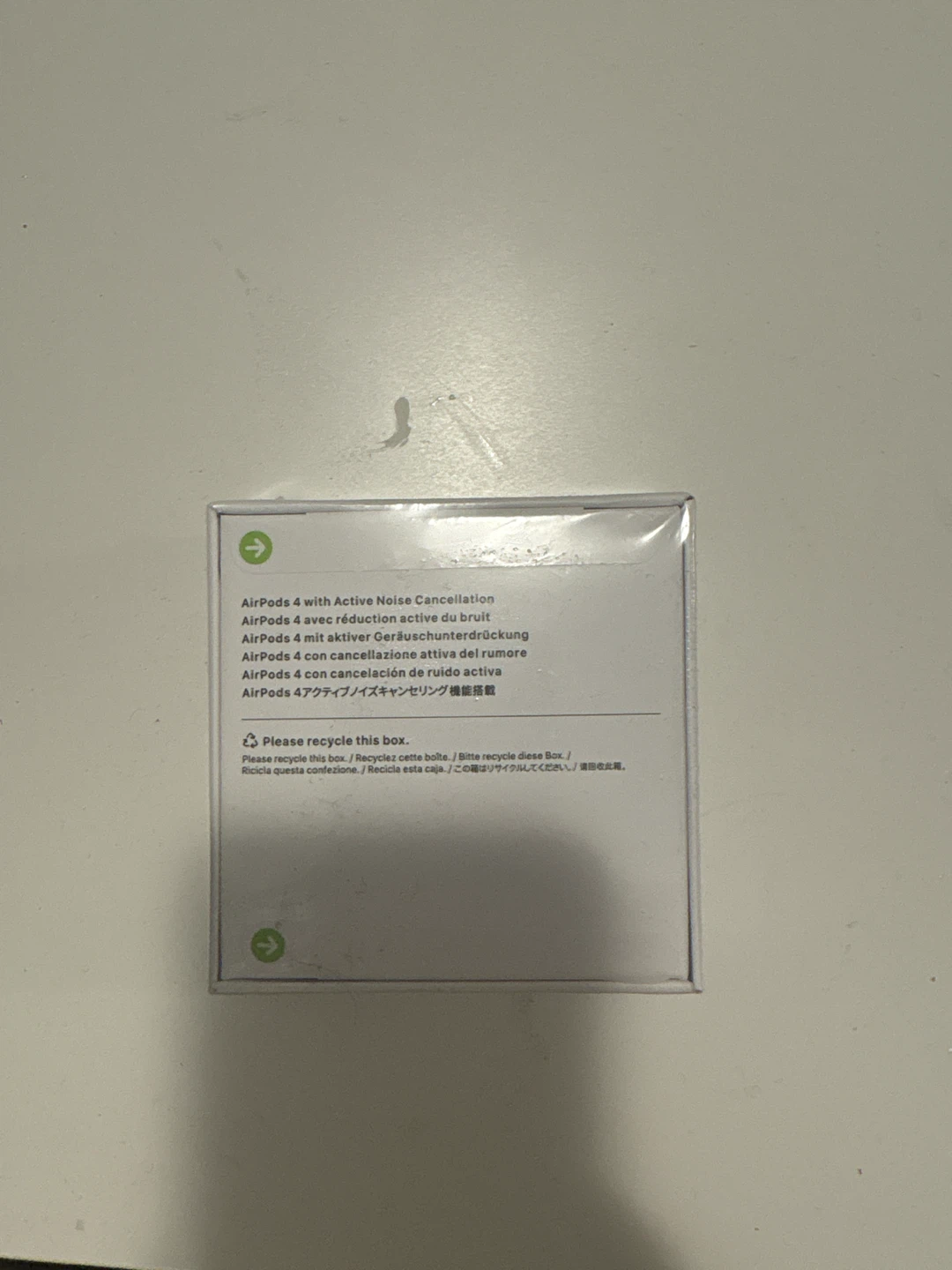 Apple AirPods 4 - photo 2