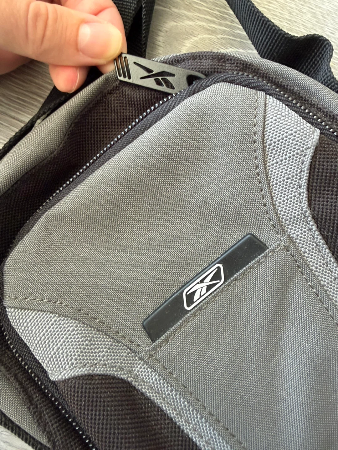 Vintage Y2K Reebok Crossbody Bag  🏈 - photo 5