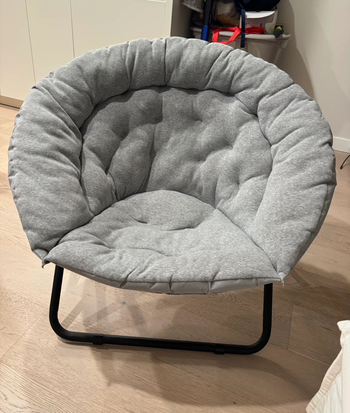 Grey foldable Saucer Chair
