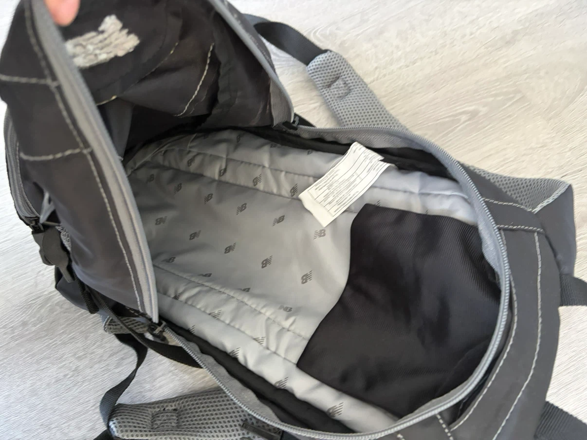 New Balance Black Hydration Daypack Vintage 🏈 - photo 4
