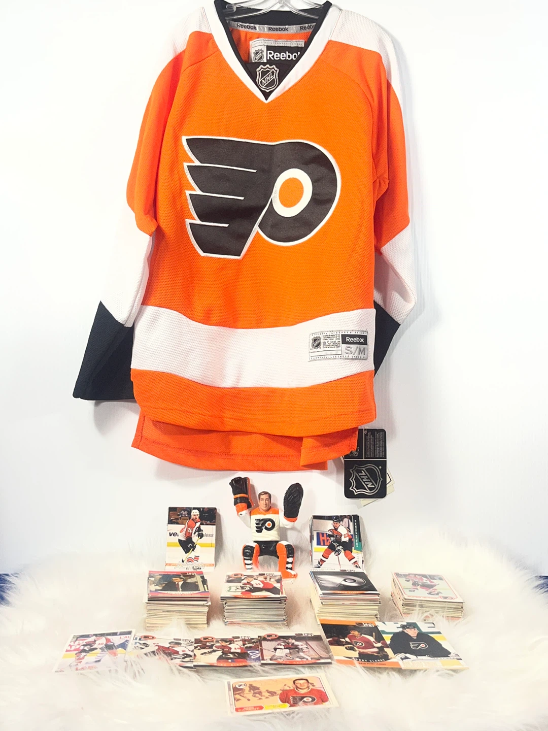 NEW Philadelphia Flyers NHL Jersey S/M + FREE Bonus Lot