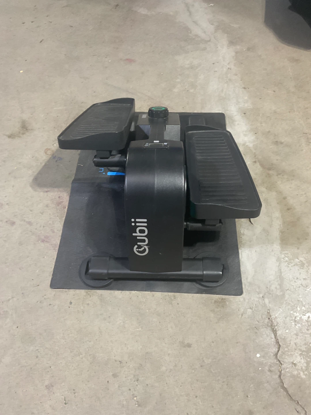 Cubii Under-Desk Elliptical - photo 3