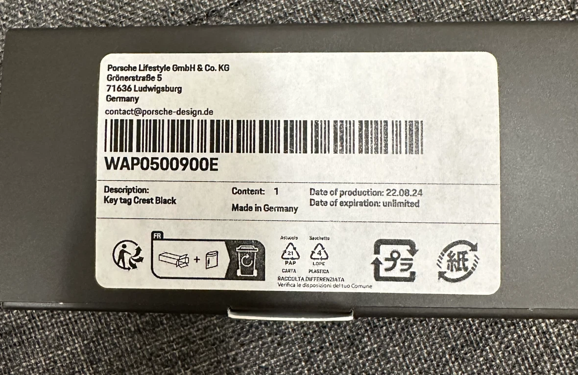 Brand NEW Porsche Crest Key Tag - Black - photo 3