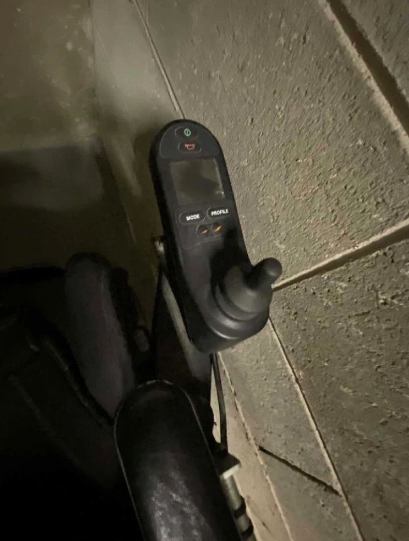 Power Wheel Chair -PerMobil M300 - photo 4