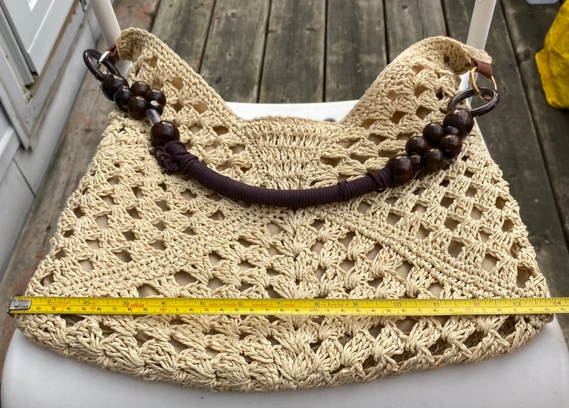 Woven handbag 🏈 - photo 3