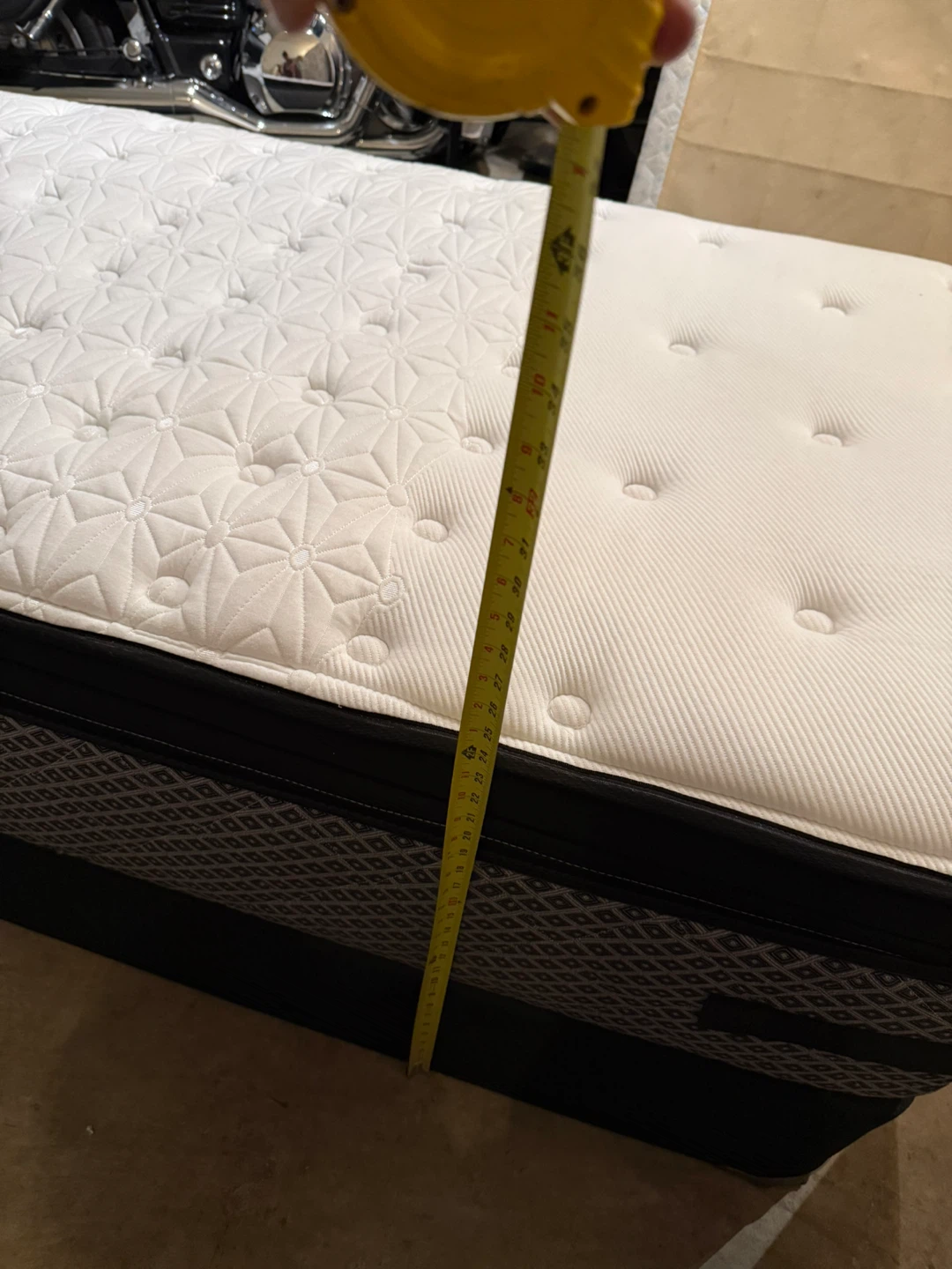 Twin bed Bascilly new . Delivery $$ - photo 5