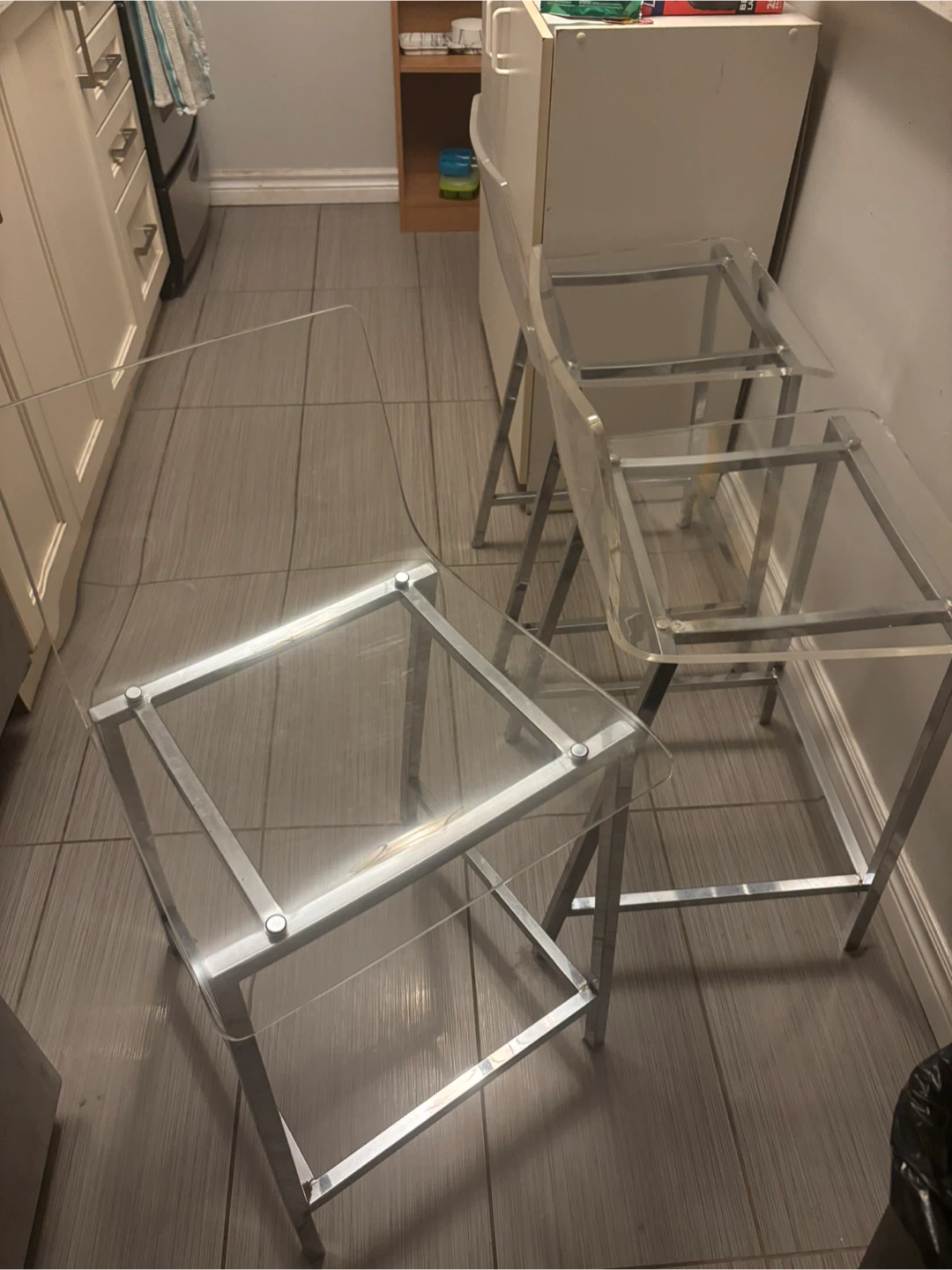 Set of 3 Clear Acrylic Bar Stools