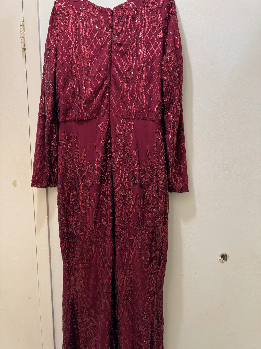 Nu-Dem Burgundy Sequin Dress 🏈 - photo 5