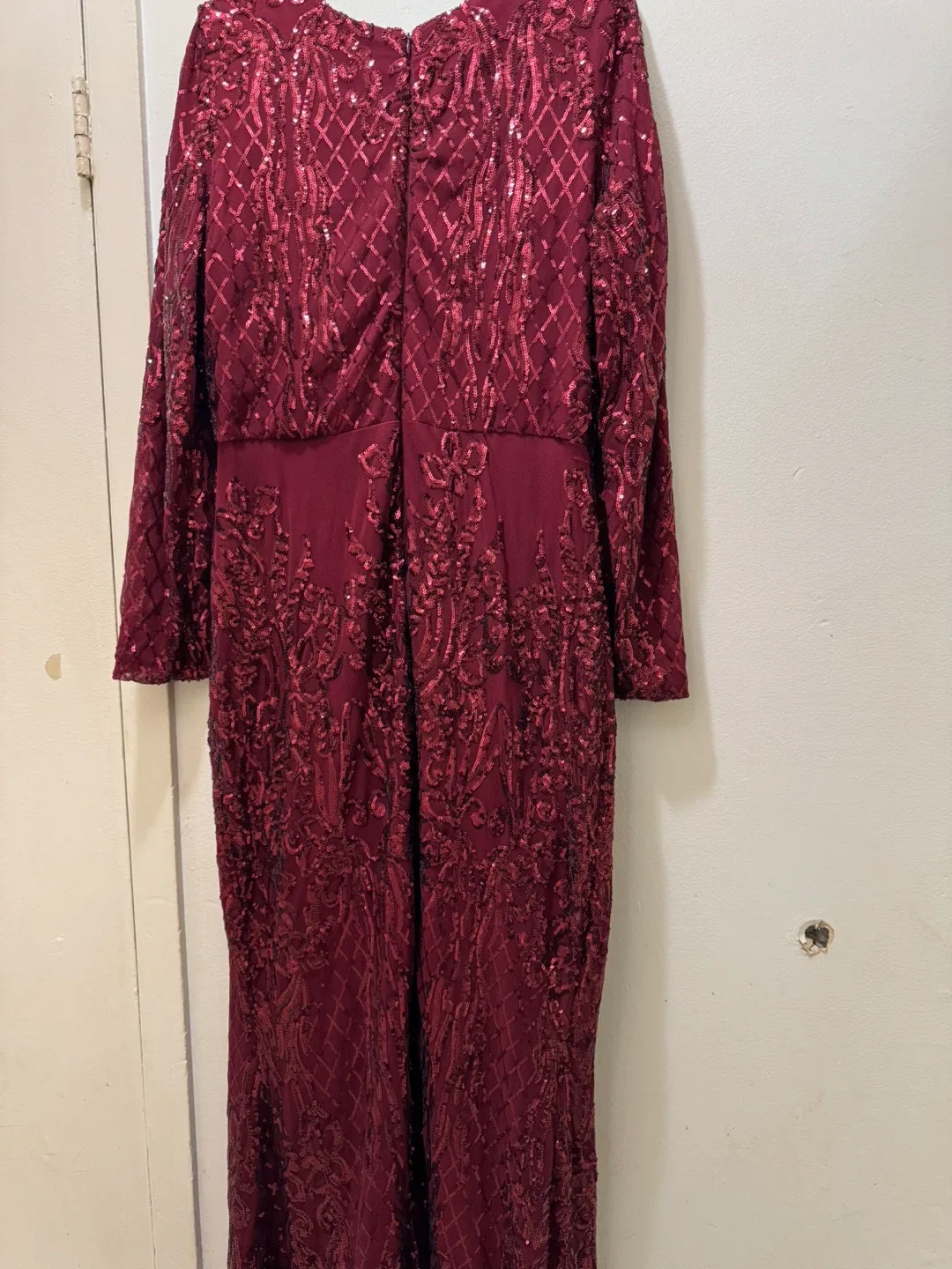 Nu-Dem Burgundy Sequin Dress 🏈 - photo 5