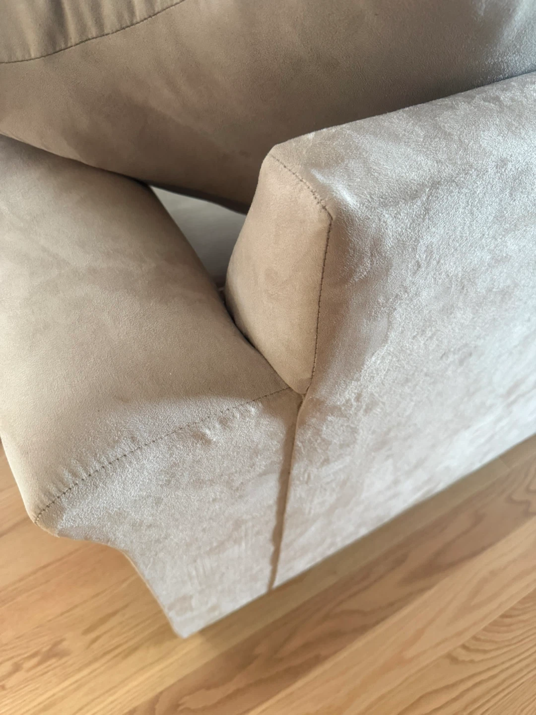 Solid Wood Frame 3-Seater Sofa – Light Brown Suede - photo 2