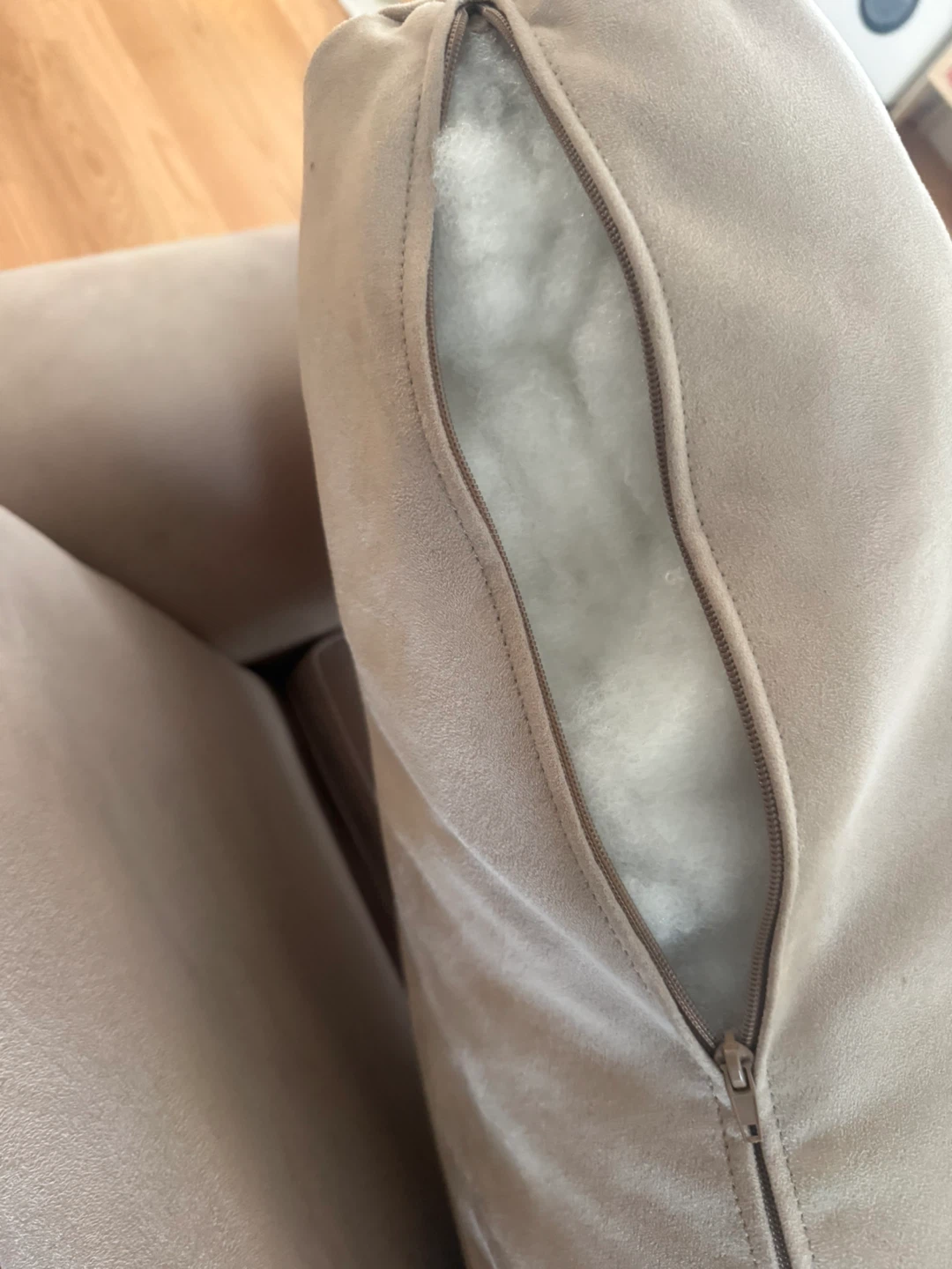 Solid Wood Frame 3-Seater Sofa – Light Brown Suede - photo 3