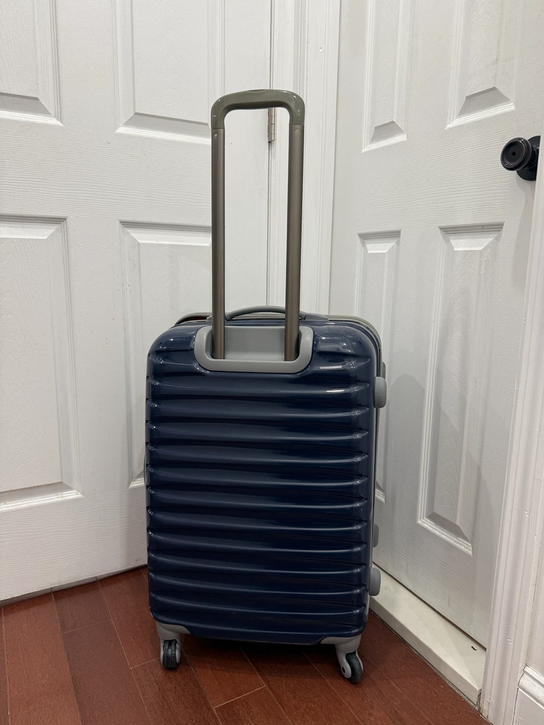 26“ suitcase + TSA luggage strap - photo 3
