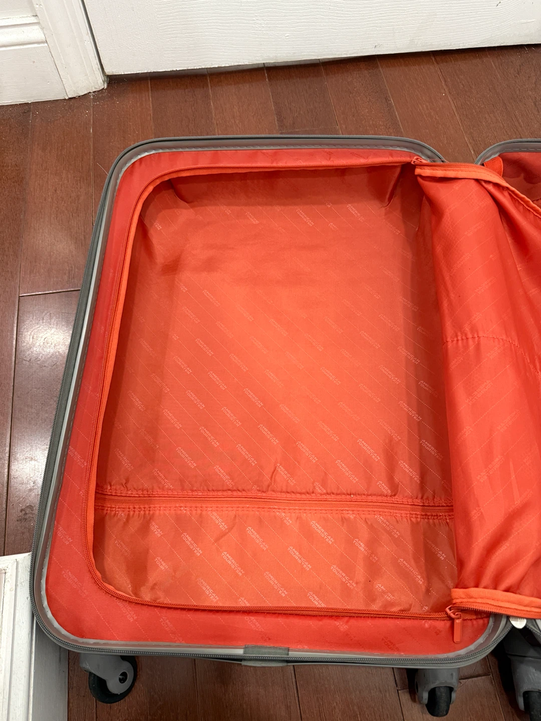 26“ suitcase + TSA luggage strap - photo 5