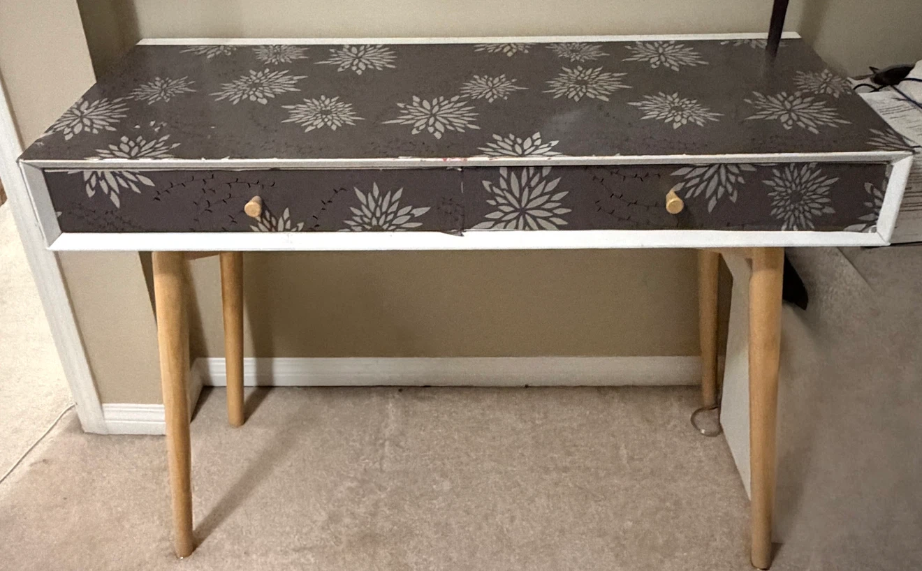 Floral Pattern Writing Desk