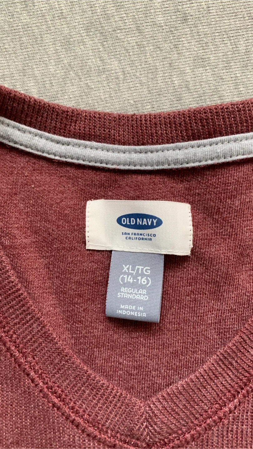 Old Navy V-Neck Sweater Maroon XL 🏈 - photo 3