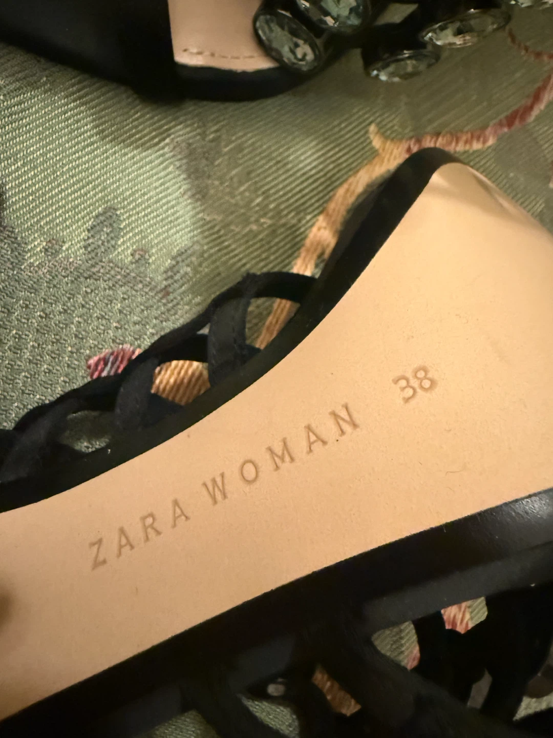 🏈ZARA Woman Black Embellished Heels Size 38 - photo 3