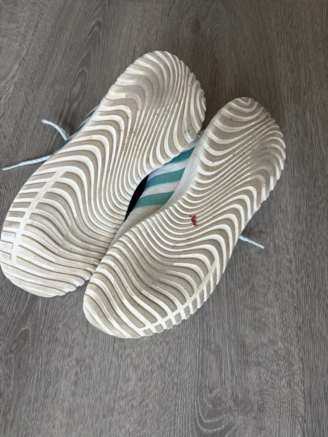 Adidas Sneakers 🏈 - photo 3