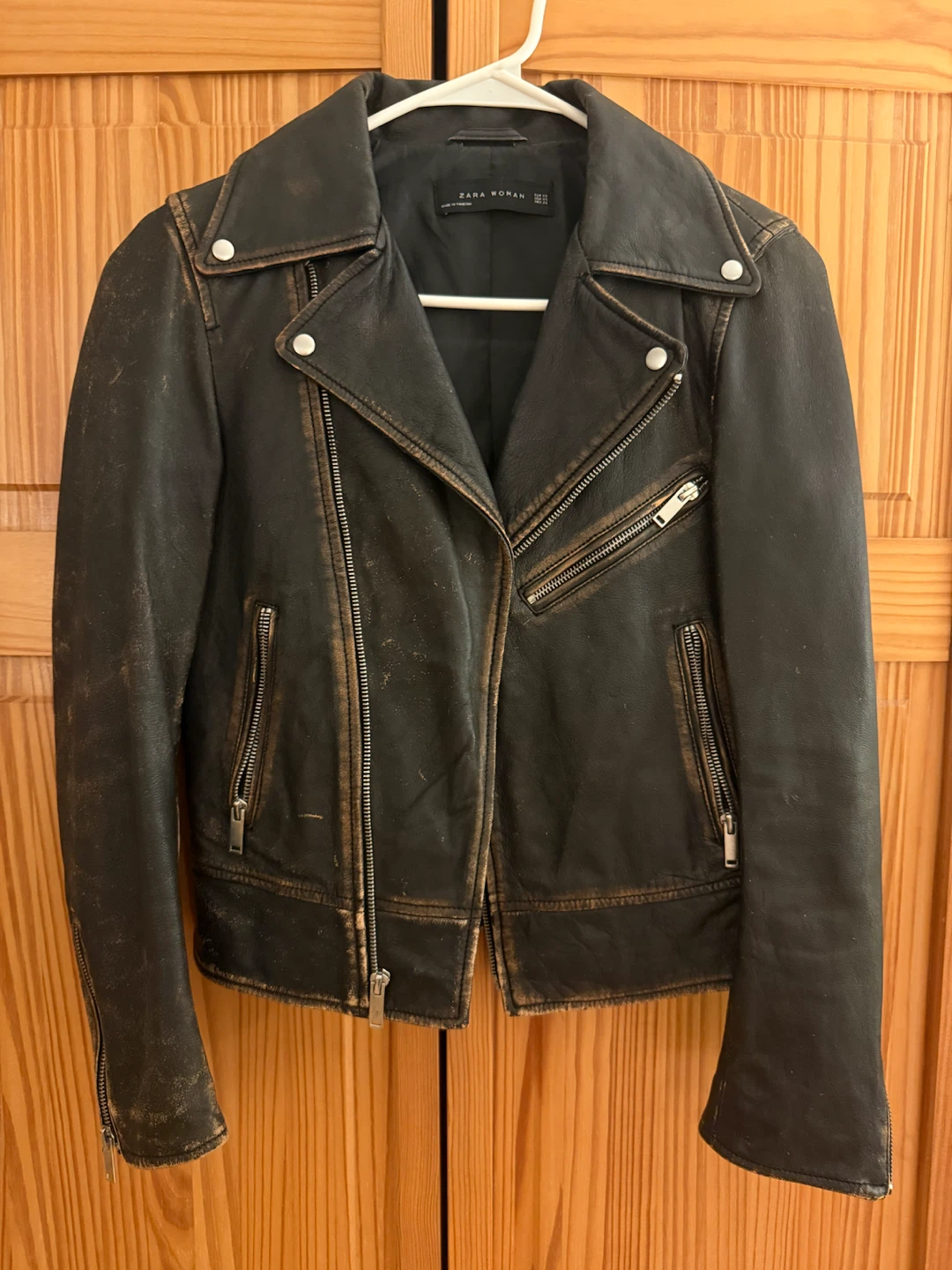 🏈ZARA WOMAN Black Distressed Biker Jacket