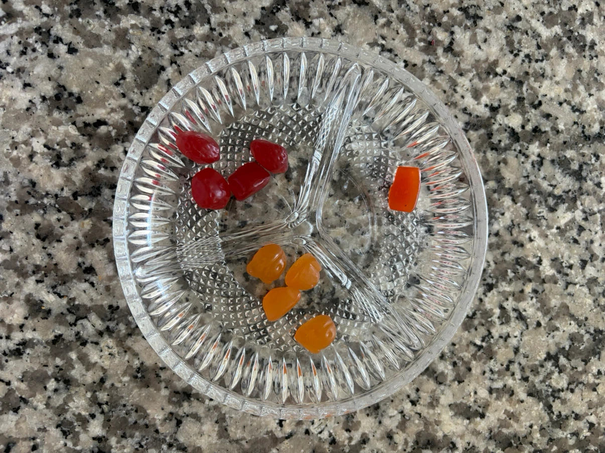 Vintage Clear Glass Divided Serving Dish 🏈 - photo 3