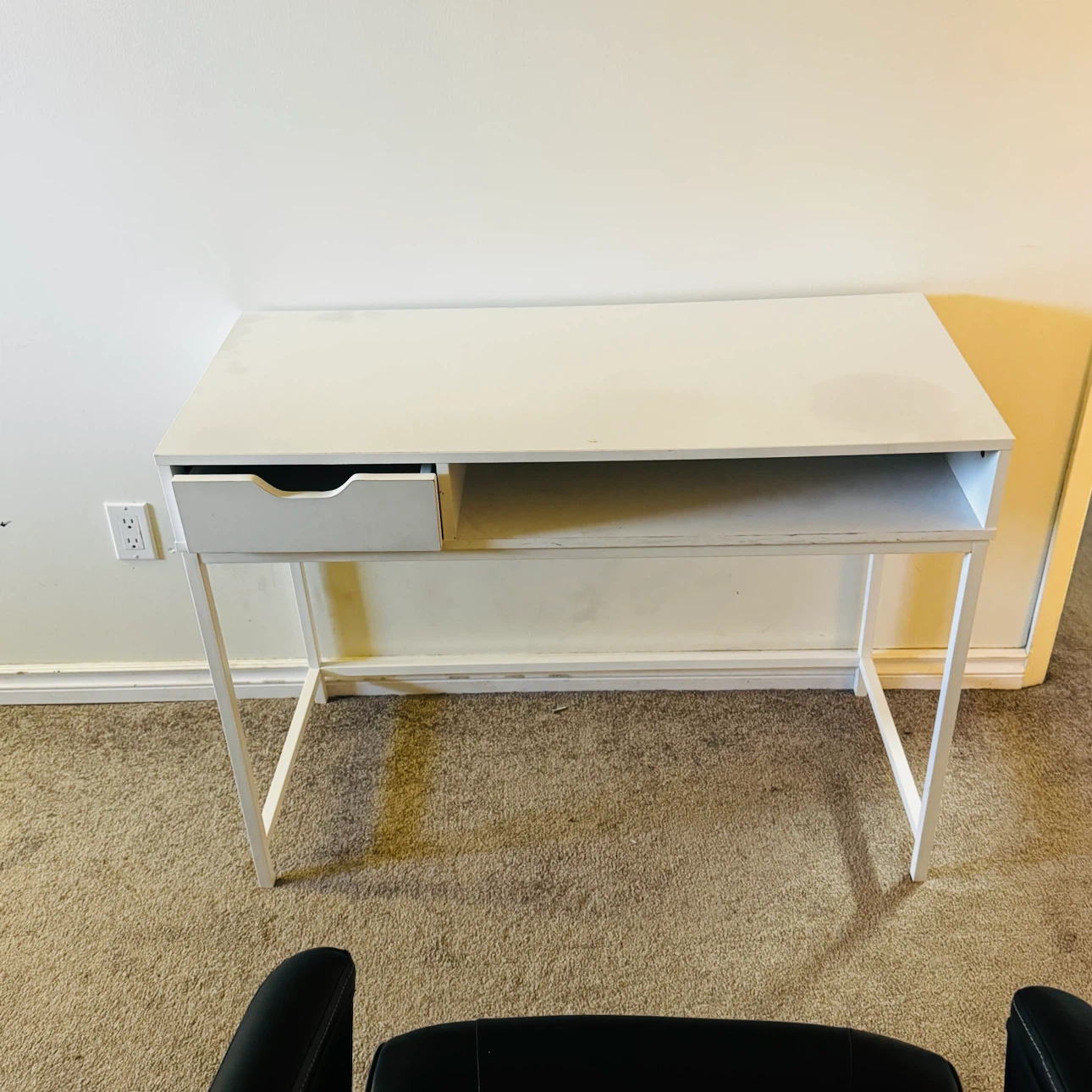 White Minimalist Desk with Drawer - photo 3