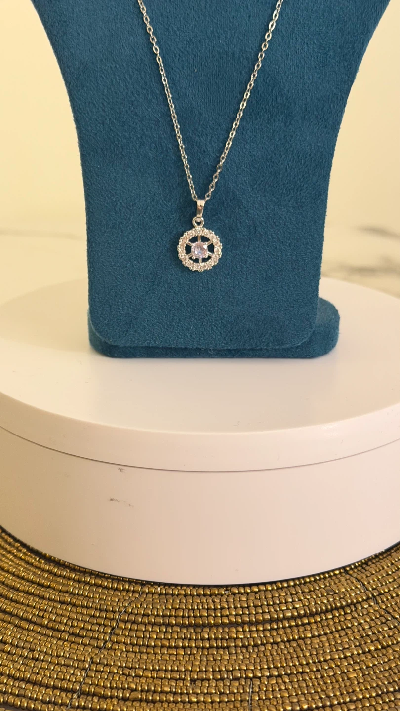 Silver-Tone Necklace and Earring Jewelry Set - photo 2