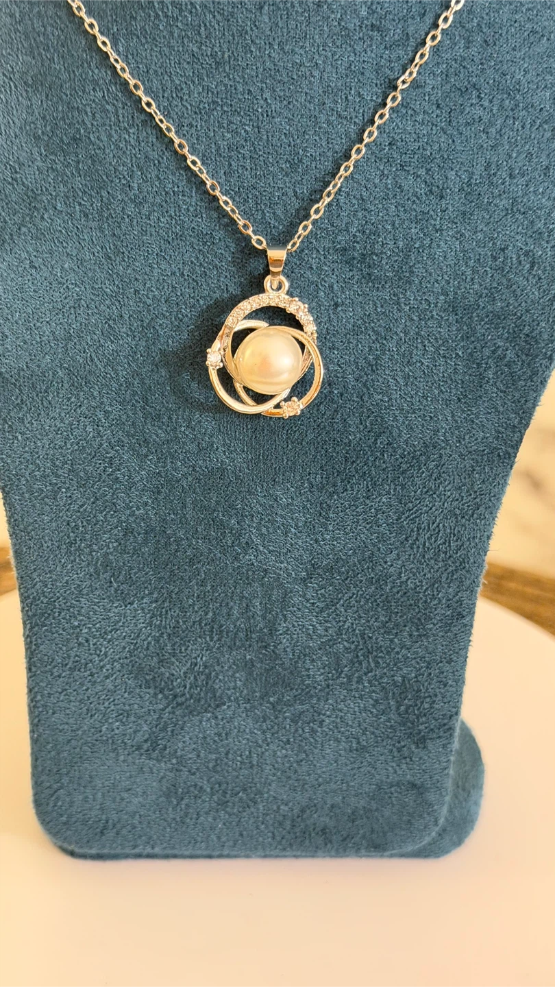 Silver-Tone Pearl Necklace and Earring Set - photo 2