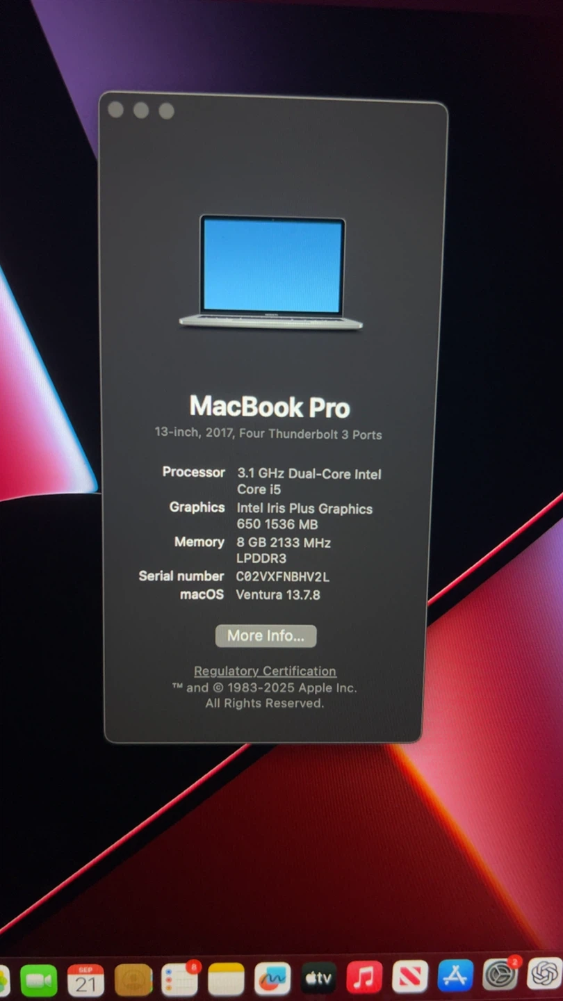 2017 MacBook Pro 13”  Touch Bar - 8GB RAM - 256GB SSD - photo 3