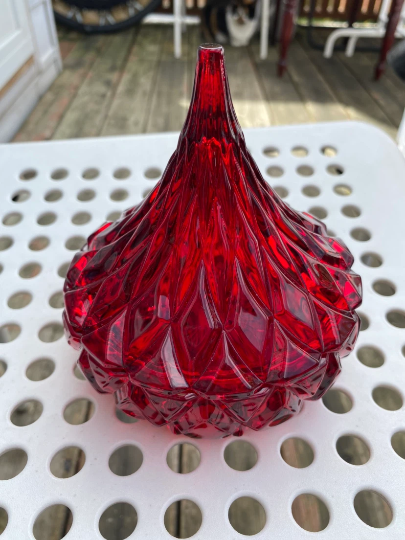 Red Glass Trinket Dish 🏈