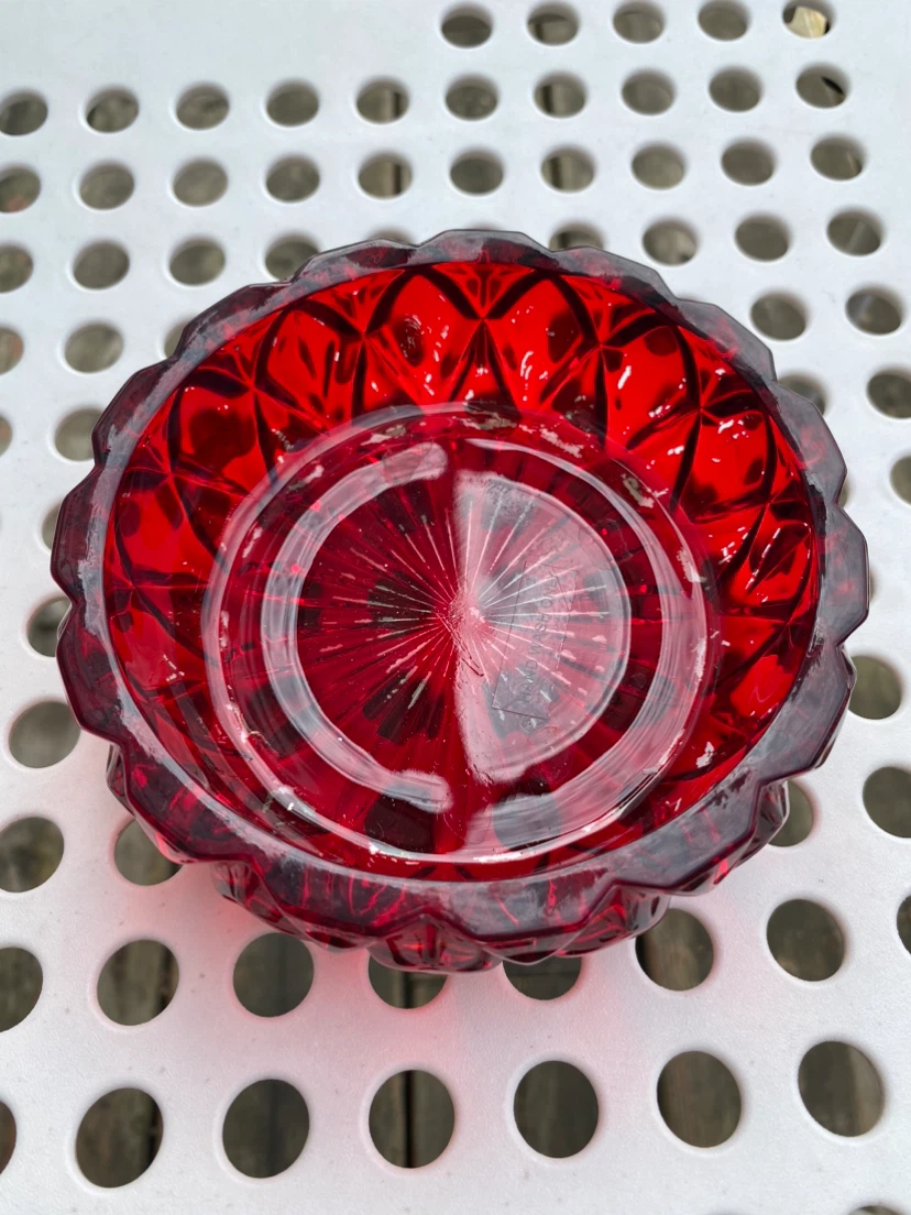 Red Glass Trinket Dish 🏈 - photo 2