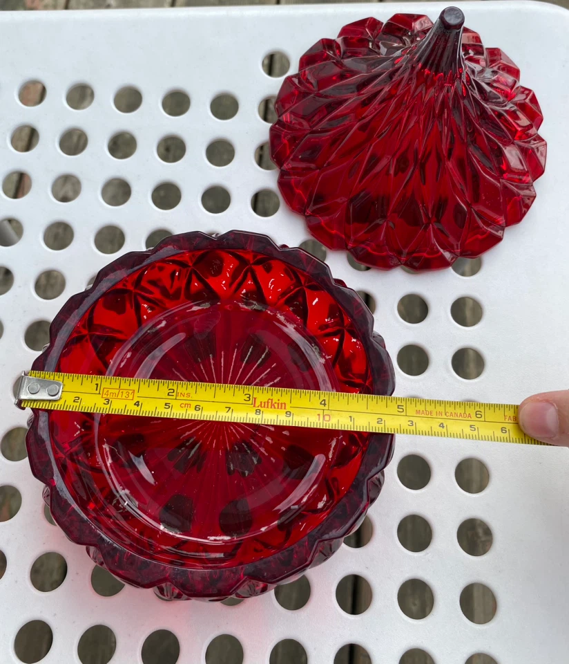 Red Glass Trinket Dish 🏈 - photo 5