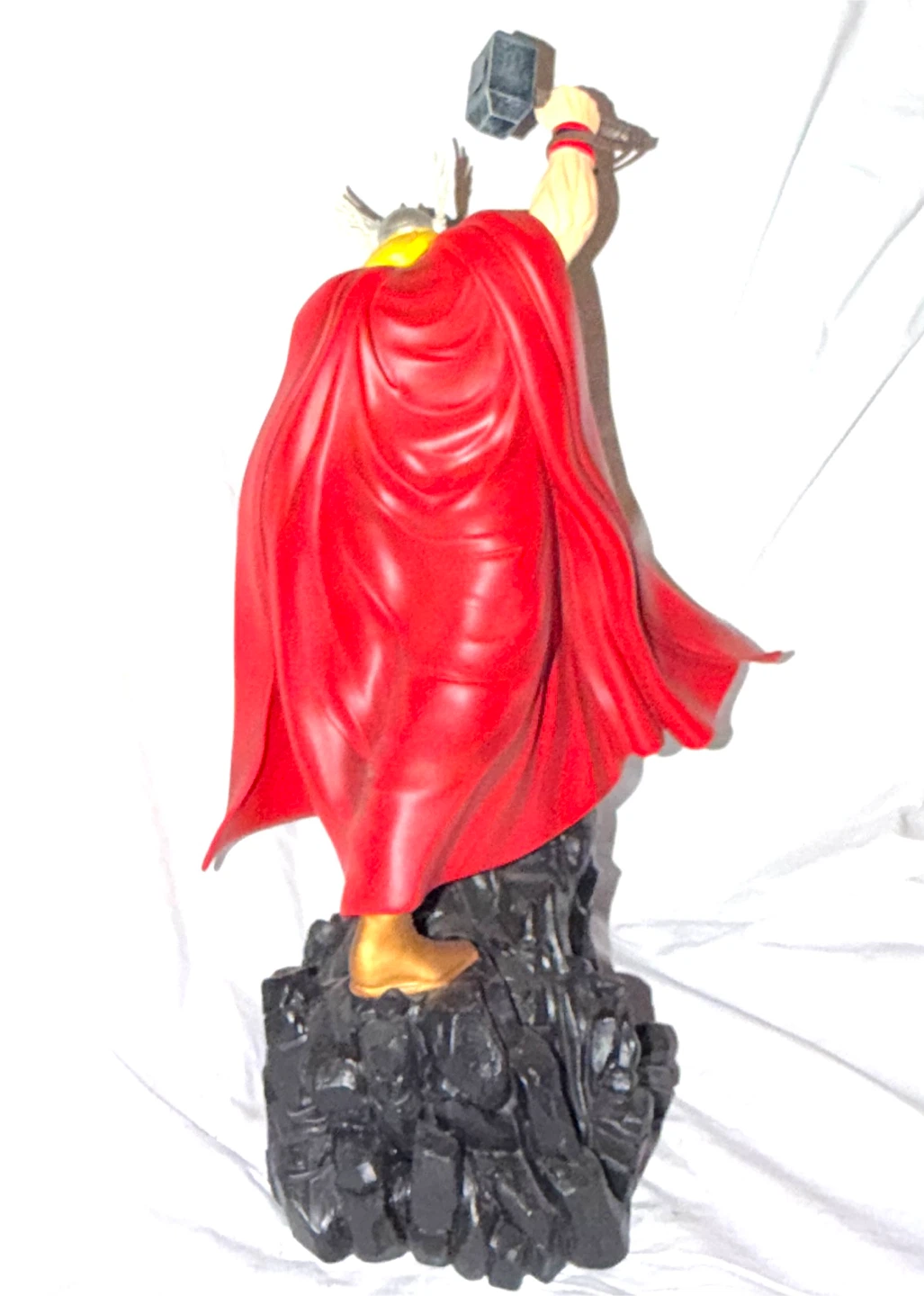 Bowen Designs Thor Marvel Limited Edition Statue - photo 5