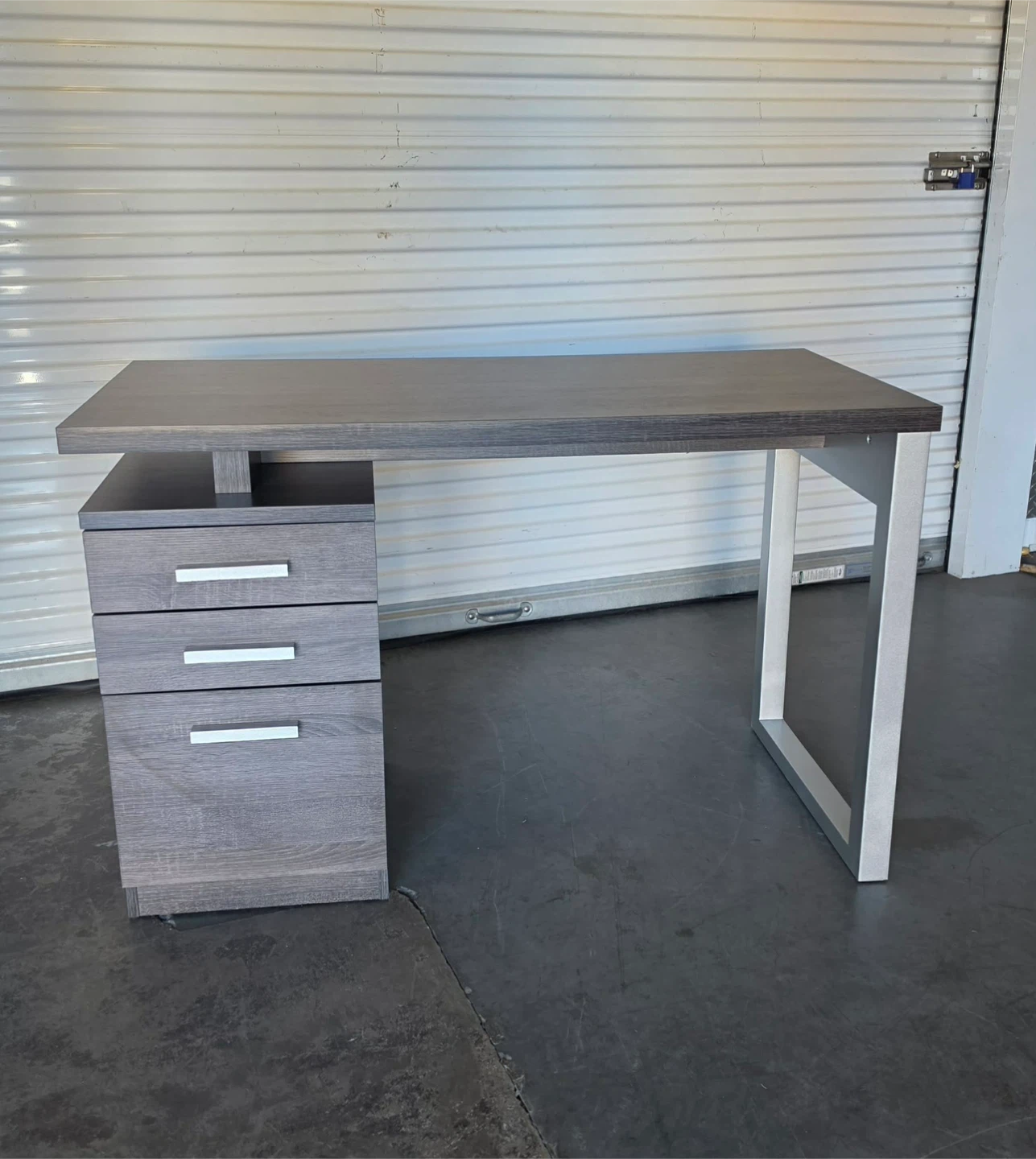 Modern office deck
